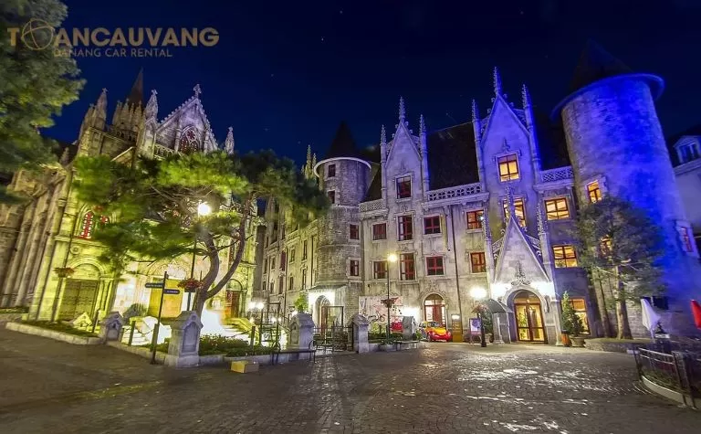 Mercure-Danang-French-Village-khach-san-Ba-na-Hills