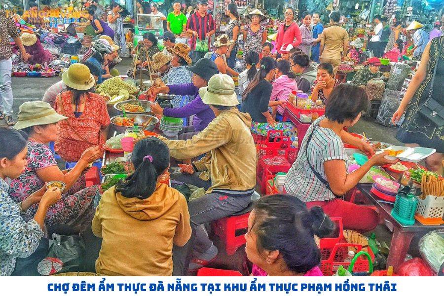 Chợ đêm ẩm thực Đà Nẵng tại khu ẩm thực Phạm Hồng Thái