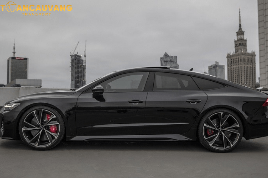 Audi RS7 màu đen