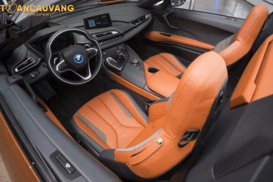 Siêu xe BMW i8 mang đến trải nghiệm tuyệt vời cho người lái 
