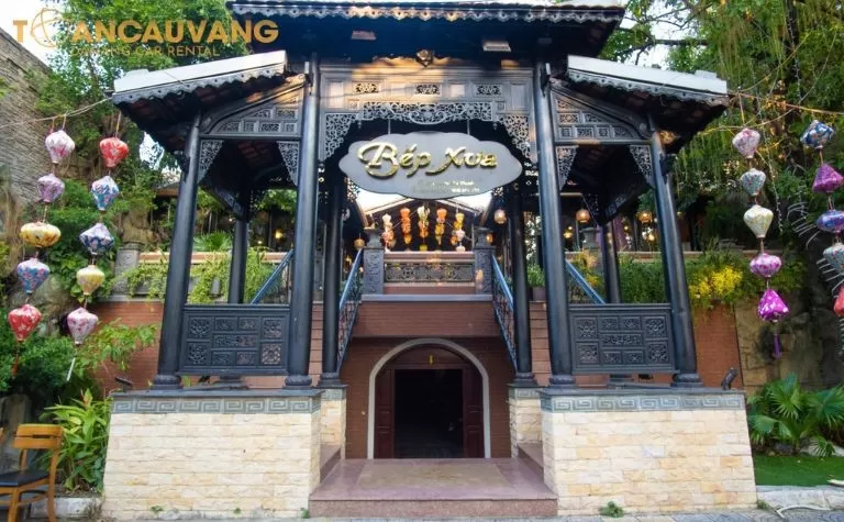 nha-hang-bep-xua-da-nang