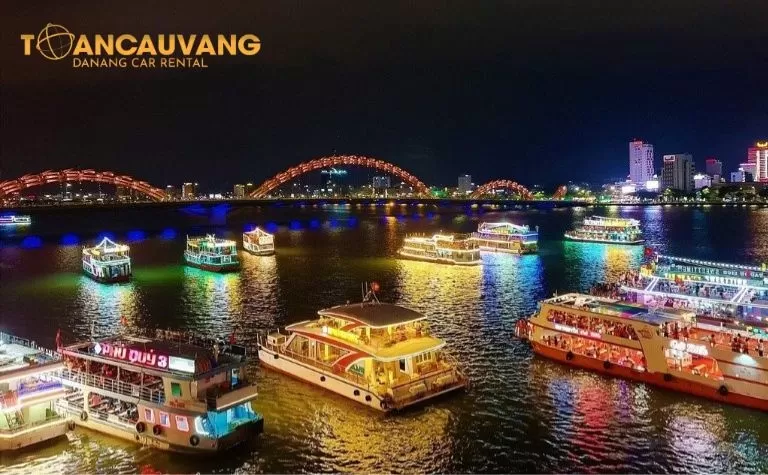 du-thuyen-dao-quanh-song-han