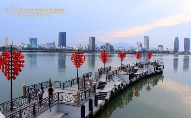 thiet-ke-kien-truc-cua-cau-tinh-yeu-da-nang