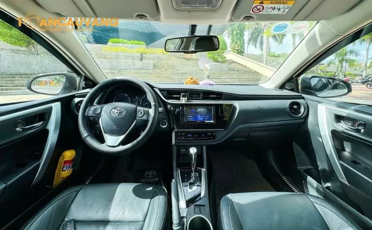 Thông tin thuê xe tự lái Toyota Corolla Altis (2021) 7 khoang lai xe corolla